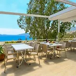 Aparthotel Kalamaki Flats *