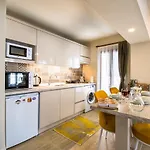 Aparthotel Kalamaki Flats